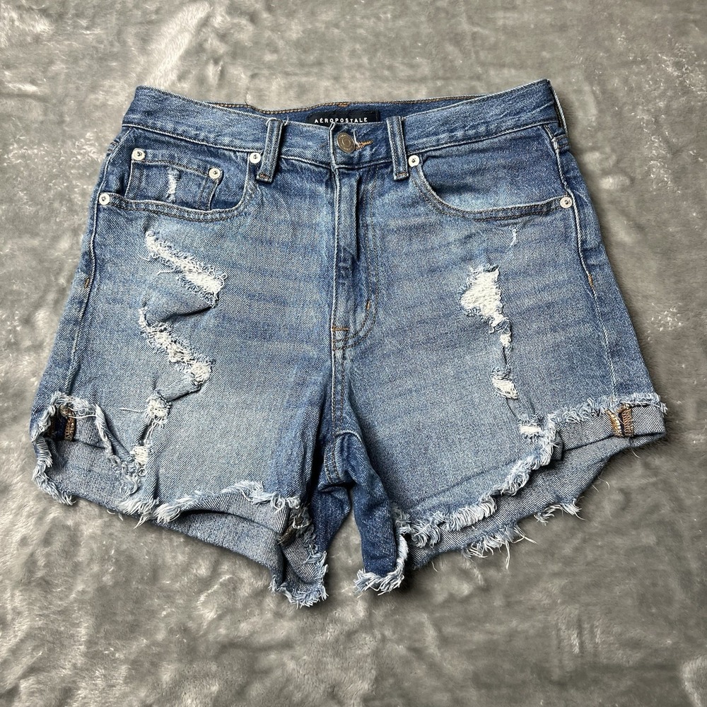 Aeropostale Mom Short Women Size 4 Light Blue Denim Cotton Distressed